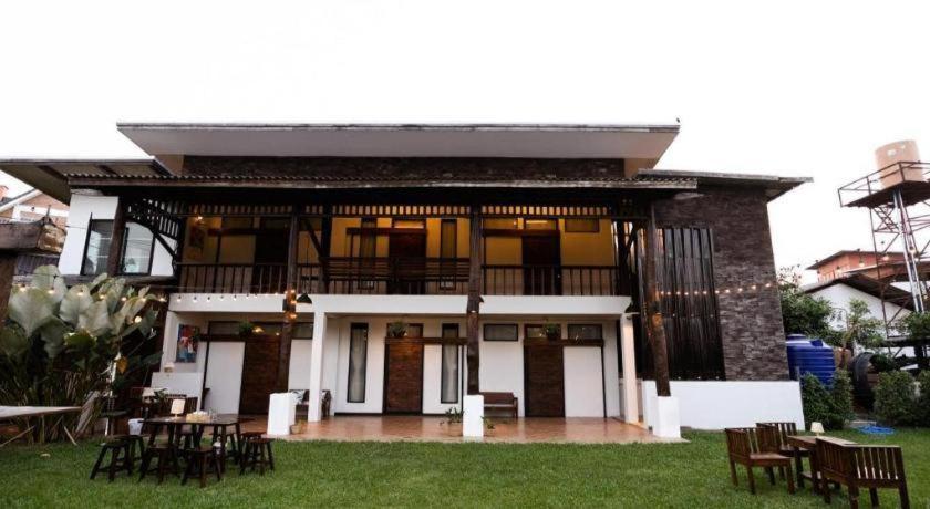Croissant Hotel And Cafe Chiang Rai Exterior foto