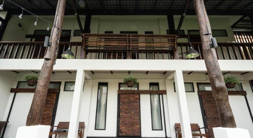 Croissant Hotel And Cafe Chiang Rai Exterior foto